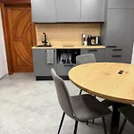 Διαμέρισμα Brivibas - East / West, Free Privat Parking, Free Wifi, Self Check-in
