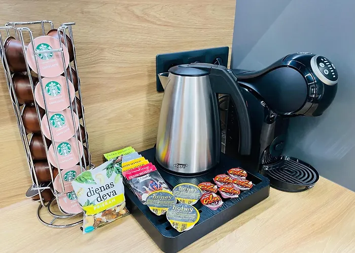 דירה Brivibas - East / West, Free Privat Parking, Free Wifi, Self Check-in