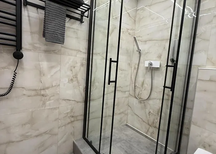 דירה Brivibas - East / West, Free Privat Parking, Free Wifi, Self Check-in ריגה